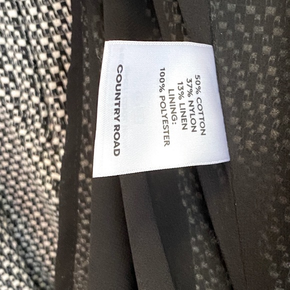 Country Road Sleeveless Dress - Picture 10 of 10